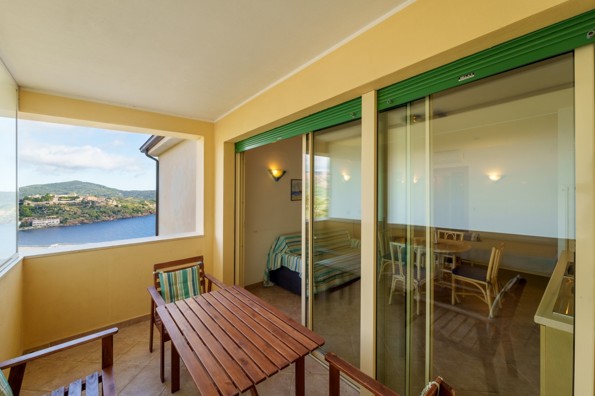 Monolocali Verde Blu 